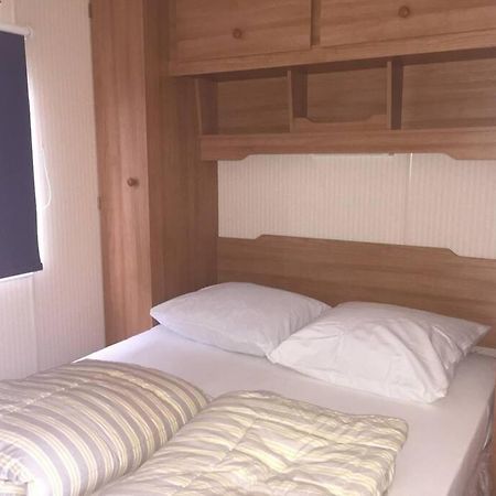 Chalet K2 Op De Holle Poarte Te Makkum Eksteriør billede